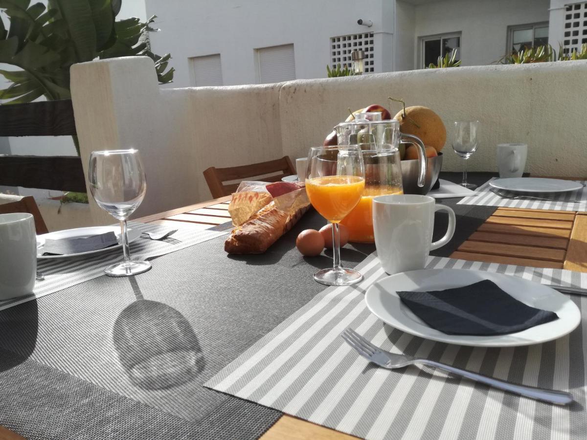2051-New 3 bedrooms on golf Estepona Buitenkant foto