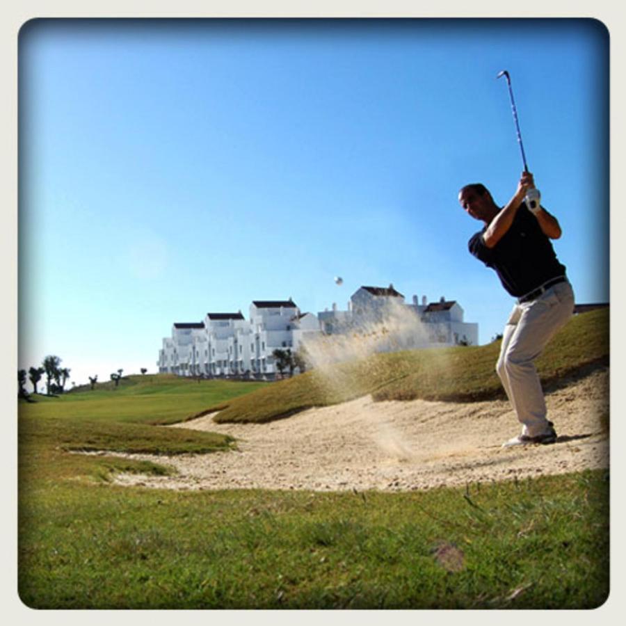 2051-New 3 bedrooms on golf Estepona Buitenkant foto